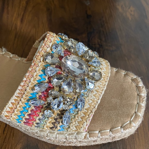 White Mountain Tan Embellished Espadrilles - New No Box - Picture 5 of 8